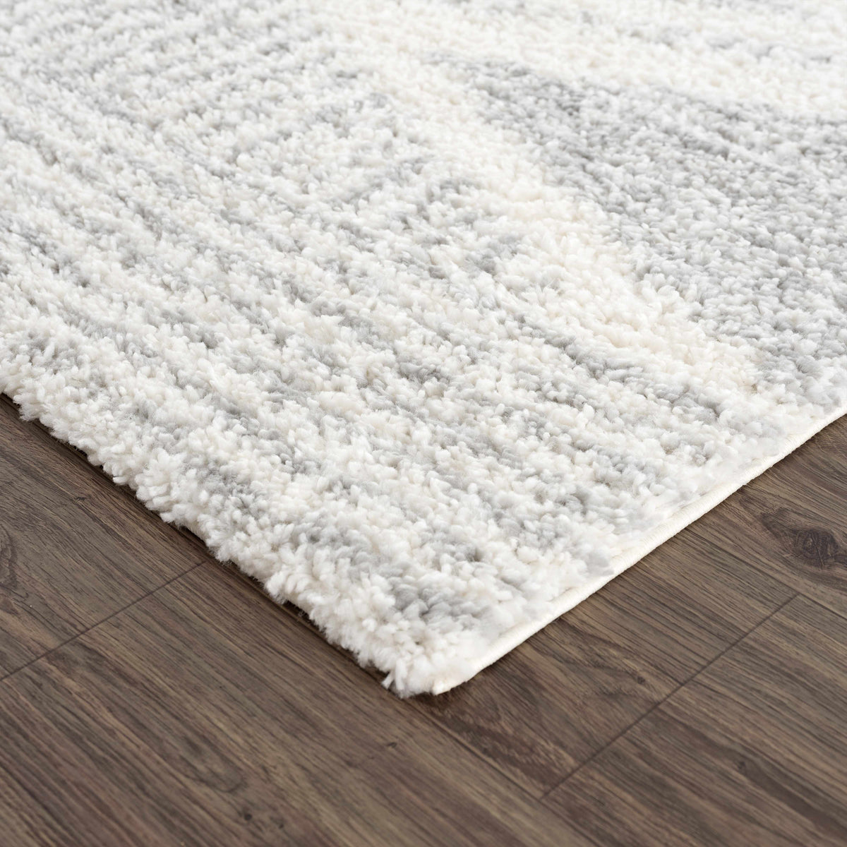 Arden Elara Gray & Cream Shag Rug