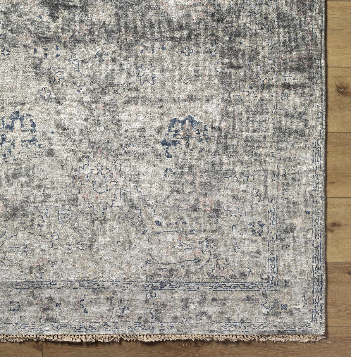 Ballantrae Premium Rug - Clearance