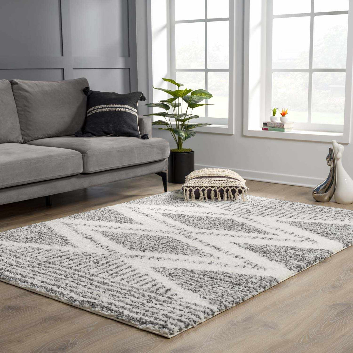 Arden Elara Charcoal&Cream Transitional Boho Rug