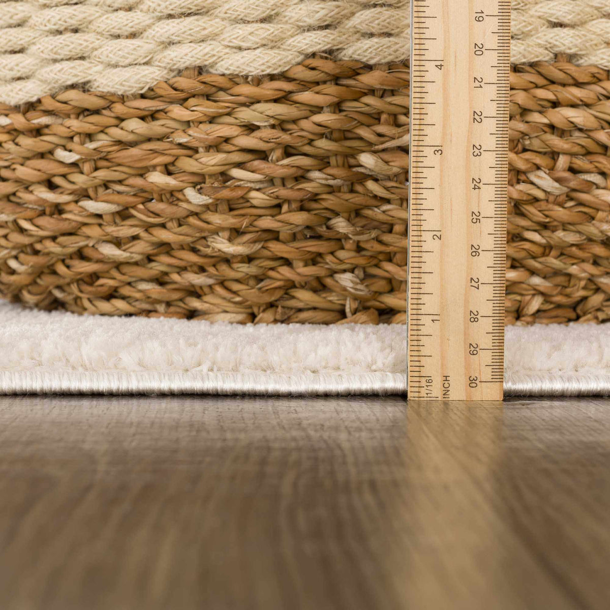 Mahsa Area Rug