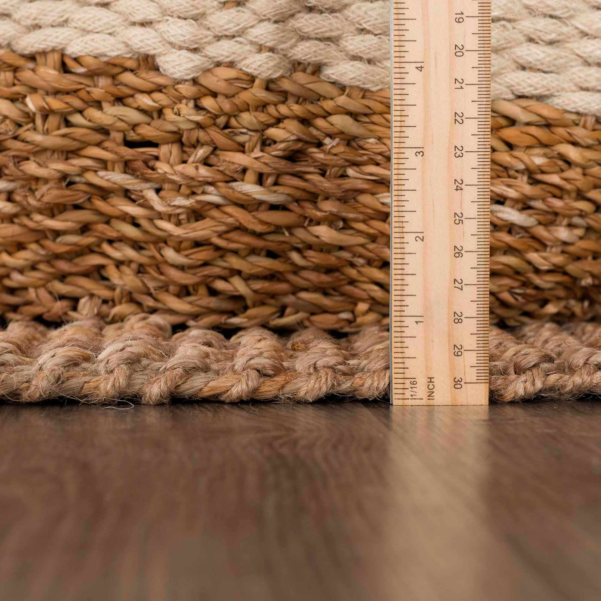 Sorelle Amara Light Brown Traditional Rug