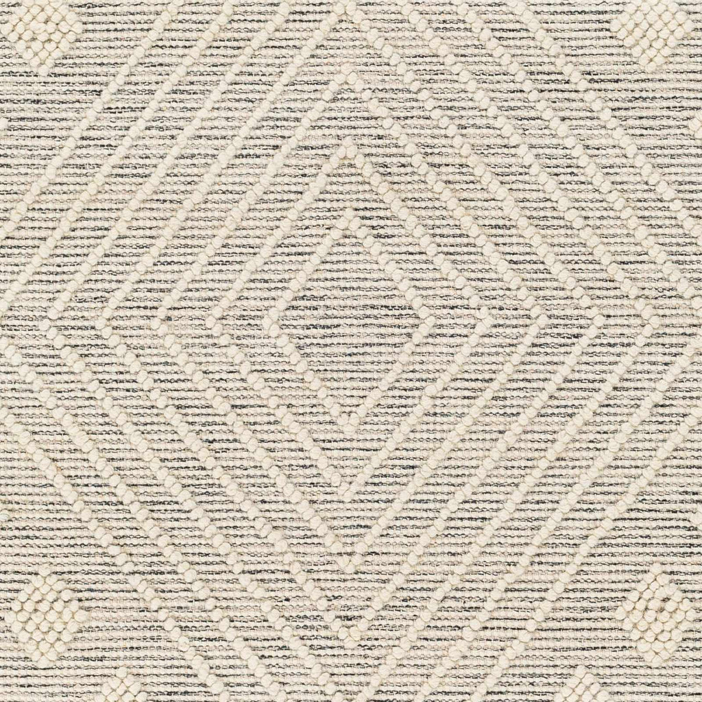 Dama Wool Rug with Tassels - Clearance