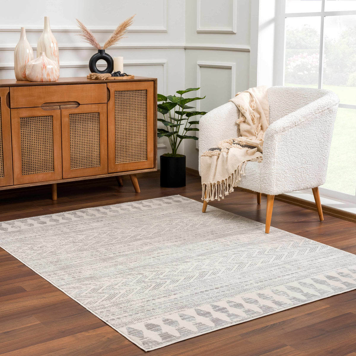 Chinnor Area Rug